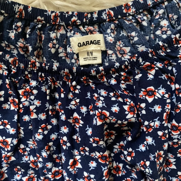 Garage Floral Crop Top - Picture 2 of 3